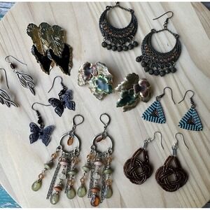 VTG 8 Pairs Assorted Mixed Variety Stud Dangle Hook Earrings Bead Butterfly Leaf